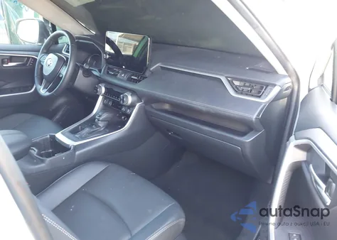 2025 Toyota Rav4 Xle Premium z USA, uszkodzony, nr VIN JTMC1RFVXSJ032663